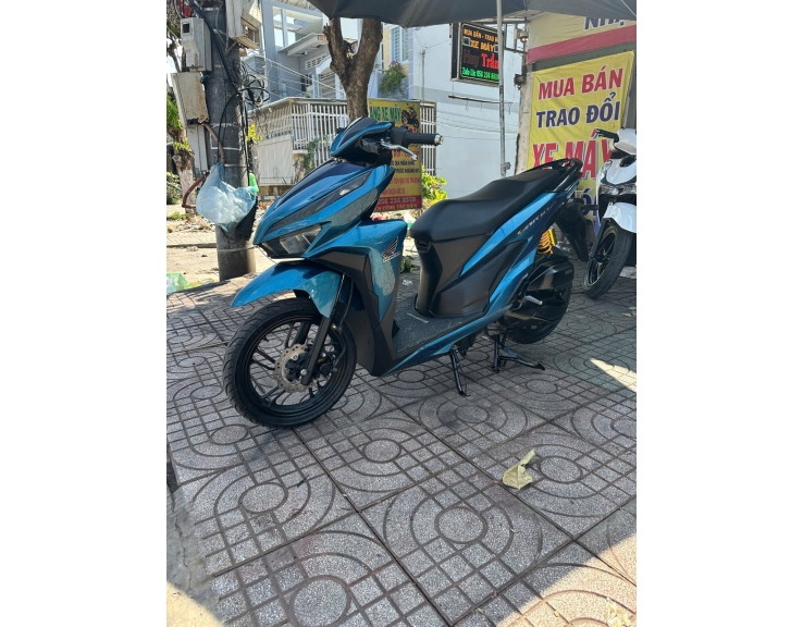 Xe Tay Ga Vario