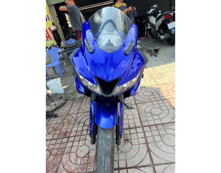 Xe Tay Côn Exciter R15